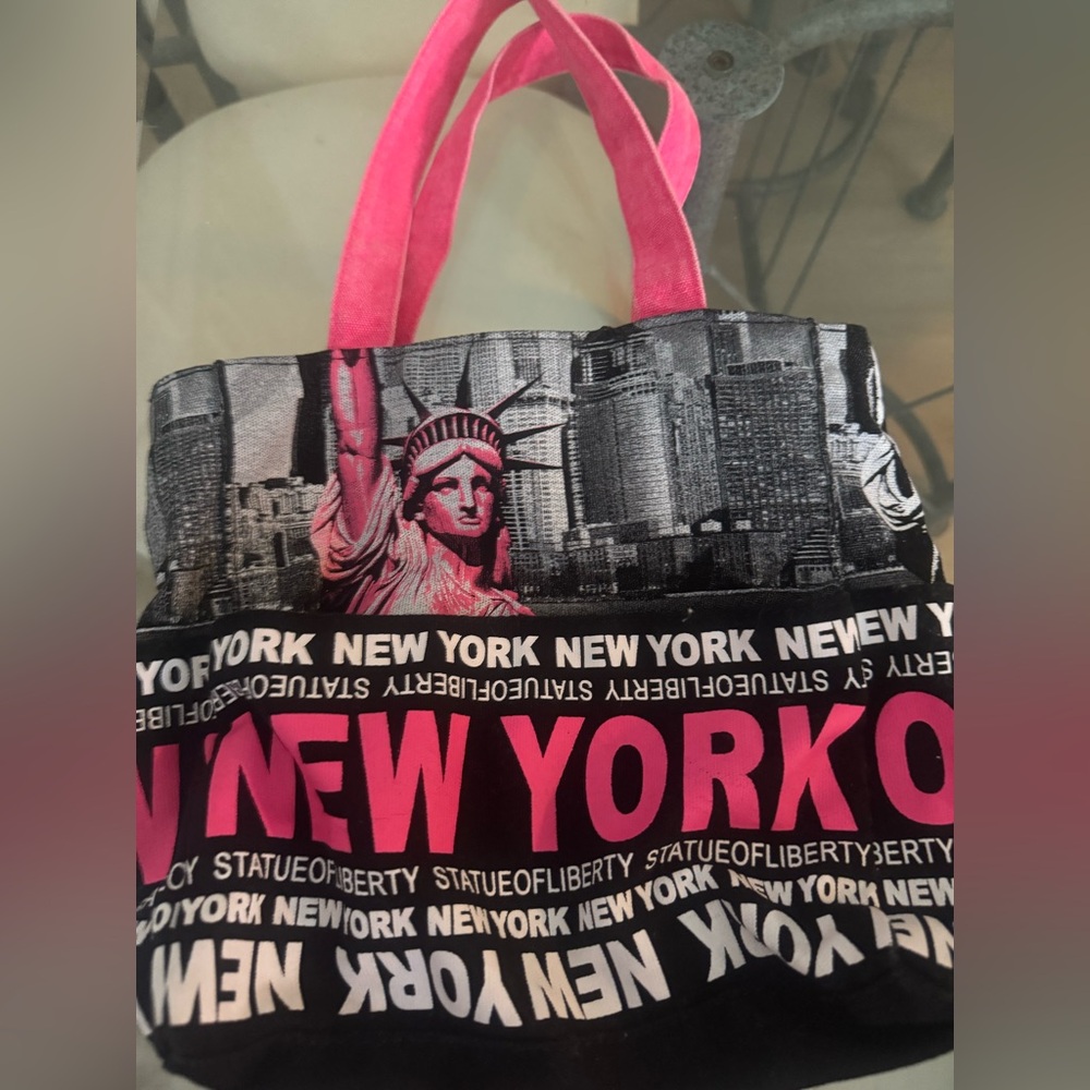 New York Themed Pink and Black Tote Bag